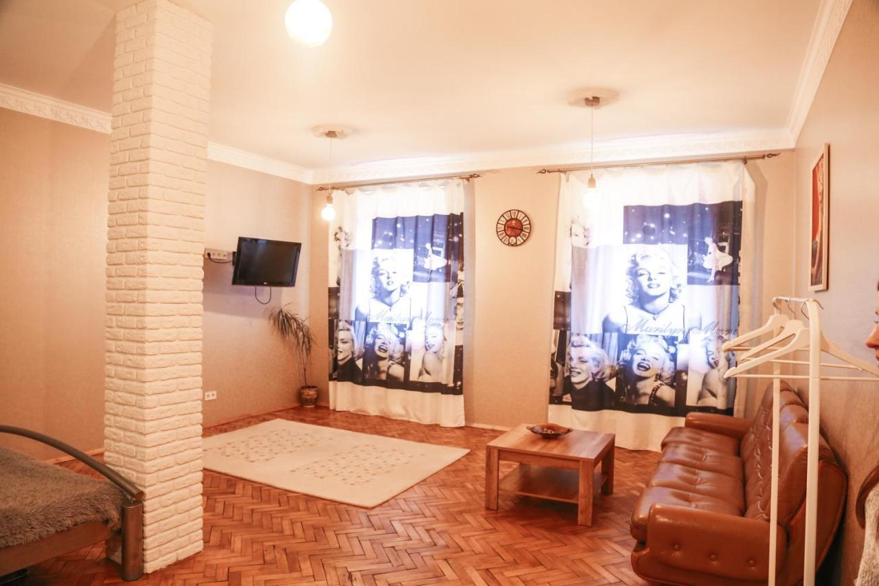 Monro - Heart Of Lviv Apartman Kültér fotó